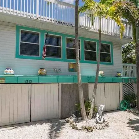 Sail Away Cottage